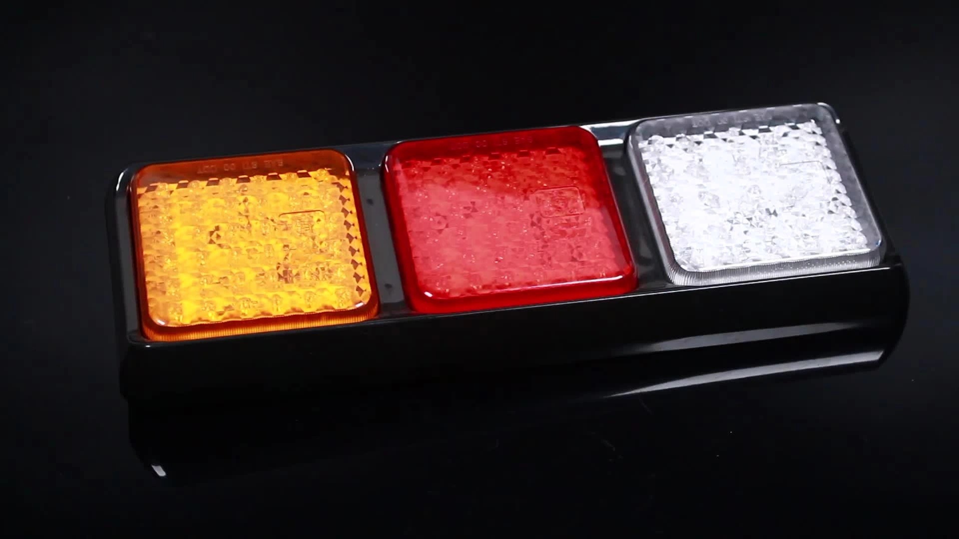 Factory supply hot sale Emark certification 100mm square red red amber led truck tail light combination trailer tail light1