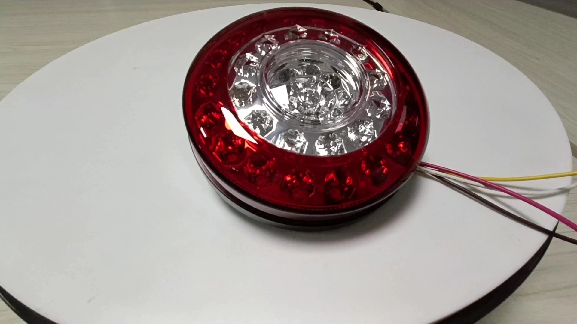 100% Waterproof OD 12cm Round LED tail light for truck lorry trailer universal LED tail lamp1